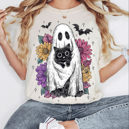 Cat Ghost Hug tshirt – beige crewneck with hugging ghost cats graphic

Cute Halloween tshirt with ghost cats illustration – cozy fall fashion

Beige ghost cat sweater – spooky and sweet autumn outfit

Cat Ghost Hug Halloween t-shirt– soft cotton-unisex fit

Close-up of ghost cats hugging design on t-shirt